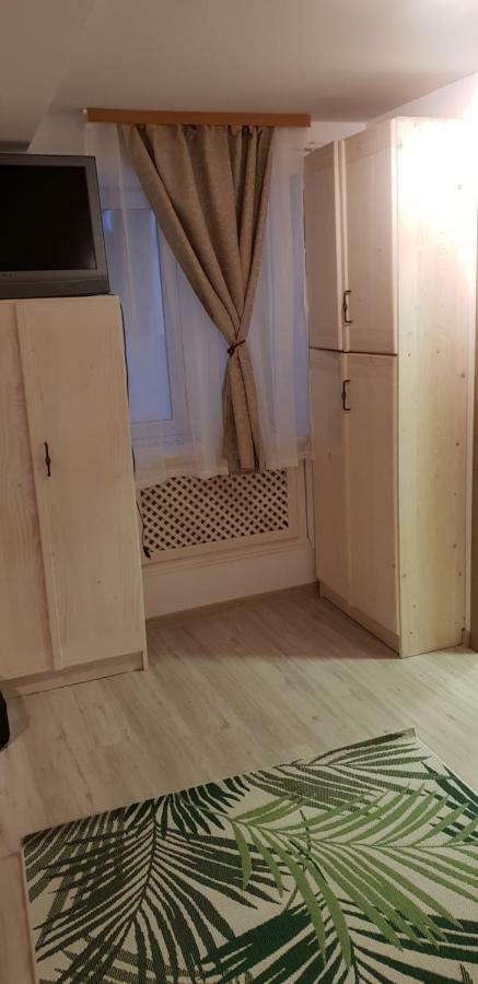 Апартаменты Strada Republicii Nr 26 Брашов Экстерьер фото